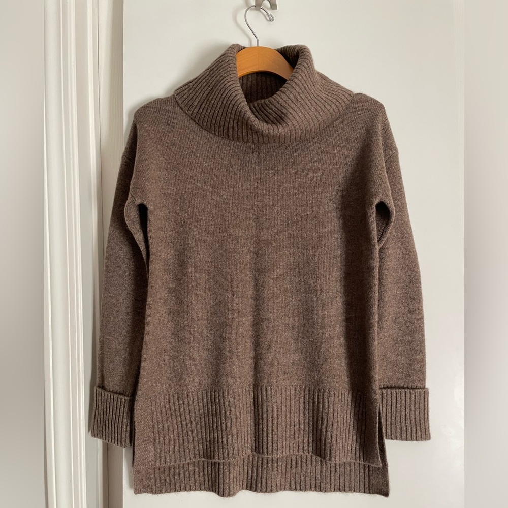 Rachel Zoe Pure 2 Ply Cashmere Turtleneck Sweater Mocha Brown NWT